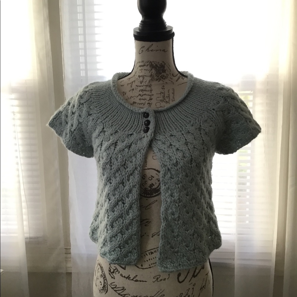 Cropped sweater